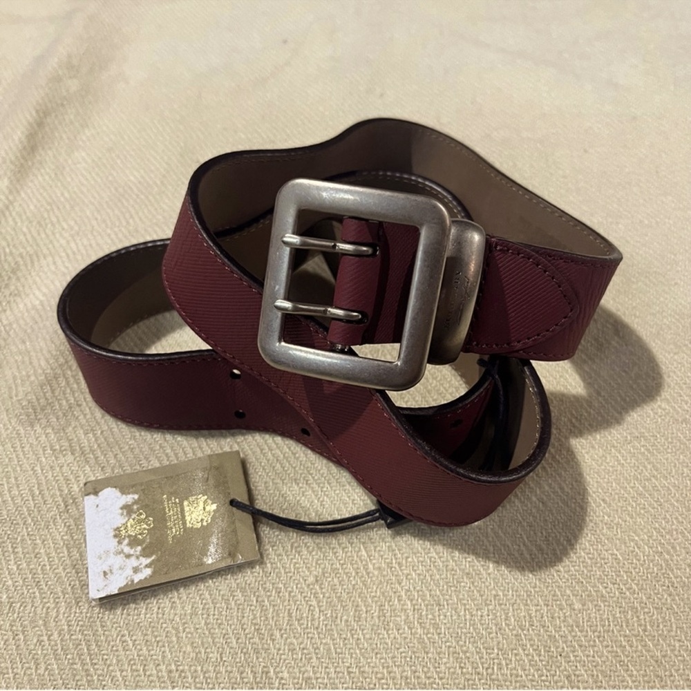 Burberry Antique Red Leather Belt Mens 36